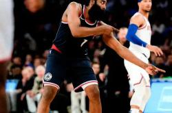 赛地聚焦：NBA常规赛关键时刻热度飙升；巴黎圣日耳曼再遭质疑；话题不断；球探报告显示潜力的简单介绍-爱游戏体育